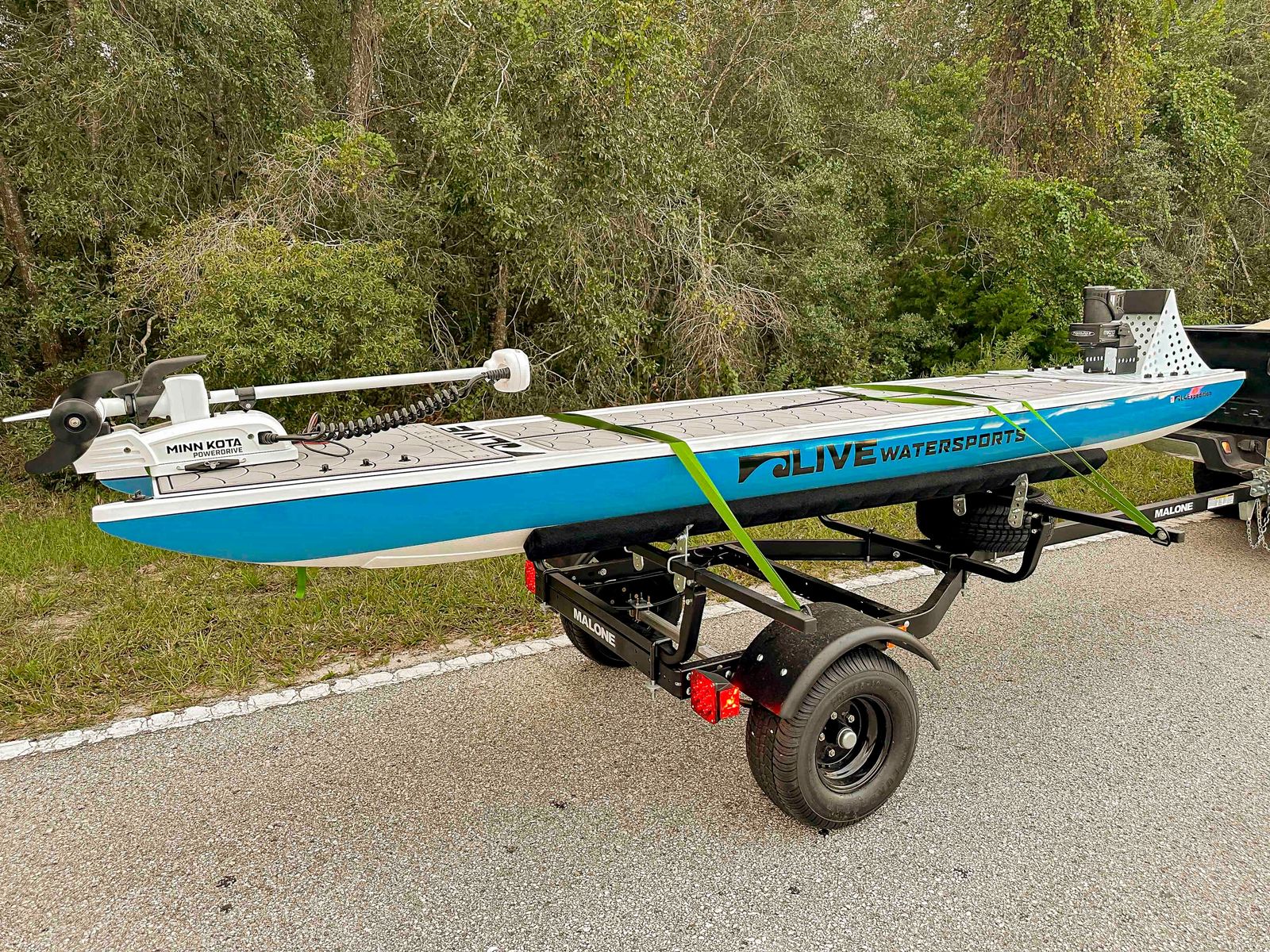 Malone MicroSport™ Off-Road 2 Kayak Trailer Package view 2